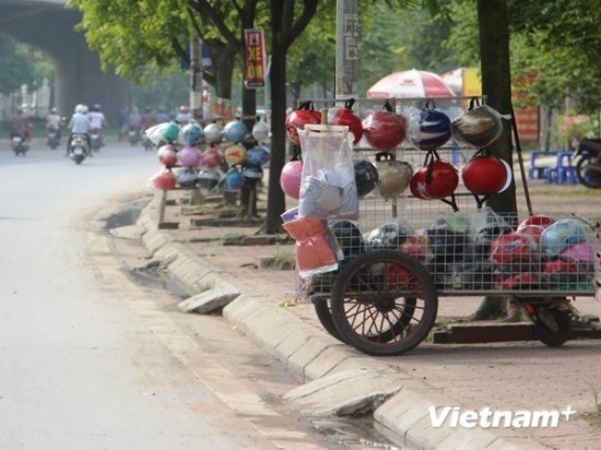 Mũ bảo hiểm trẻ em: hàng Việt chiếm ưu thế, đánh bật hàng Trung Quốc