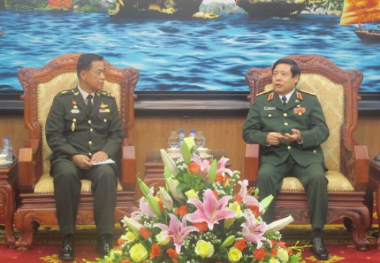 Tư lệnh Lực lượng Quốc phòng Thái Lan sang thăm Việt Nam