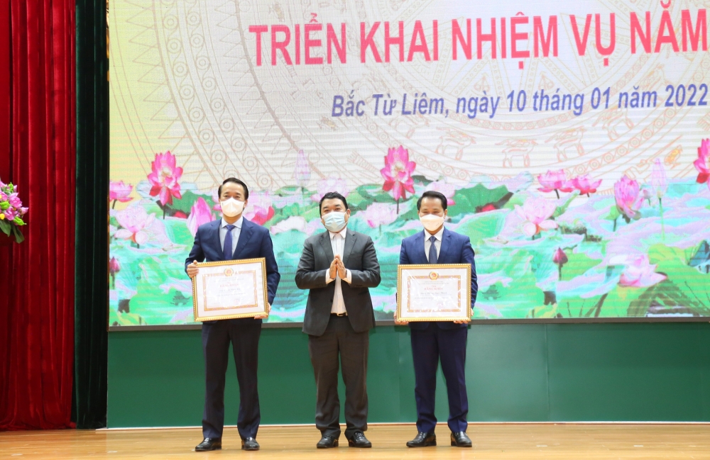 Quận Bắc Từ Liêm: Khen thưởng các tập thể, cá nhân có thành tích tốt trong công tác xây dựng Đảng