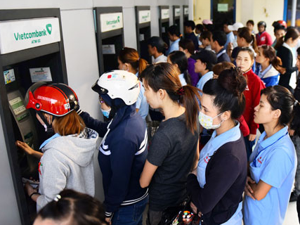 Giải tỏa nỗi lo nghẽn ATM dịp Tết