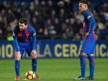 Lionel Messi lập siêu phẩm, Barcelona thoát thua ở phút 90