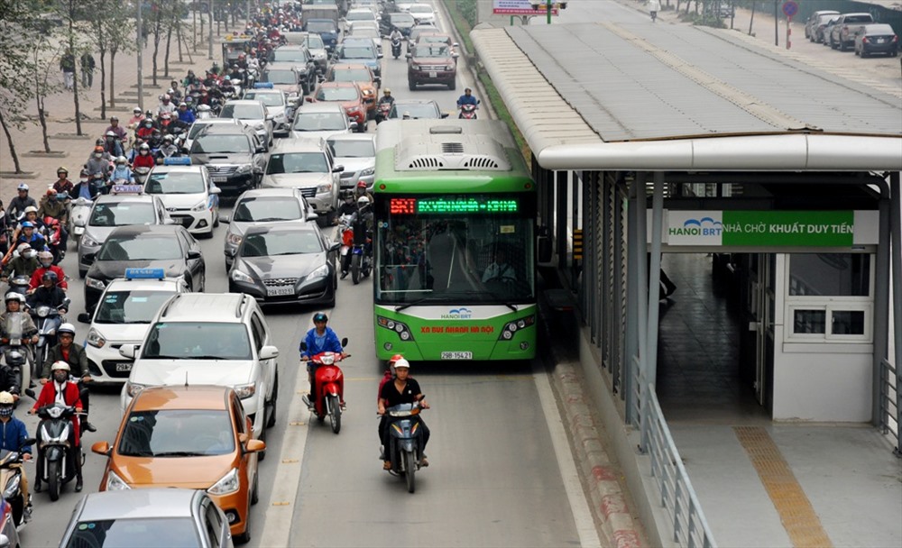 Buýt nhanh BRT giảm ùn tắc, thúc đẩy phát triển kinh tế - xã hội