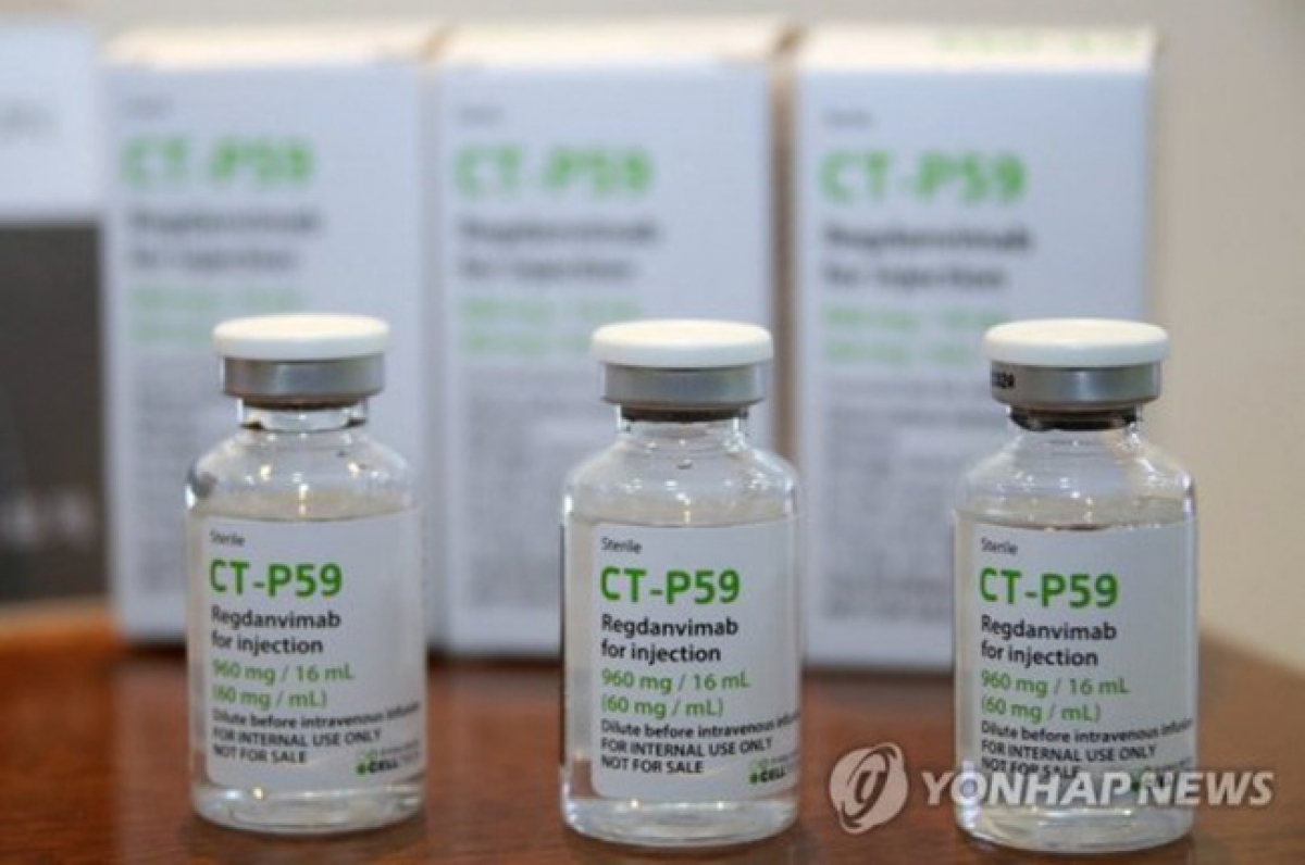 Thuốc điều trị dịch viêm đường hô hấp cấp Covid-19 bằng kháng thể mang tên "Rekkironaju" (mã hiệu CT-P59) của Hàn Quốc. (Ảnh: Yonhap News)