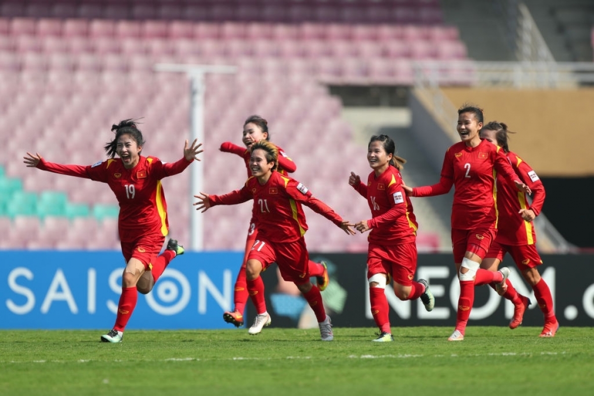 “Bàn thắng vàng” của Bích Thùy đưa tuyển nữ Việt Nam đến World Cup