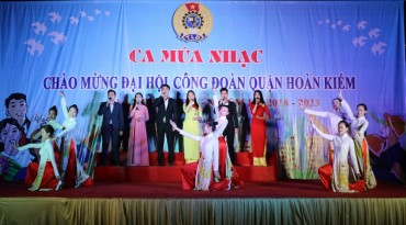 Liên hoan văn nghệ chào mừng thành công ĐHCĐ quận Hoàn Kiếm