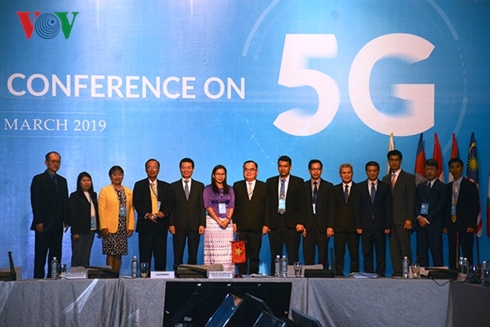 Tăng cường hợp tác triển khai mạng 5G và chuyển đổi số ASEAN