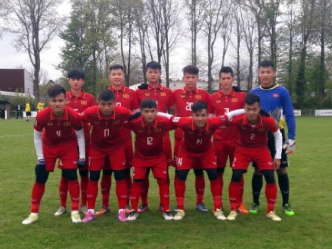 U20 Việt Nam thắng đội bóng trẻ Hà Lan 4-0