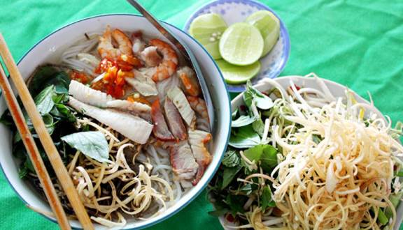 Bún nước lèo - món ăn dân dã làm nên thương hiệu ẩm thực đất Mũi bun nuoc leo mon an dan da lam nen thuong hieu am thuc dat mui