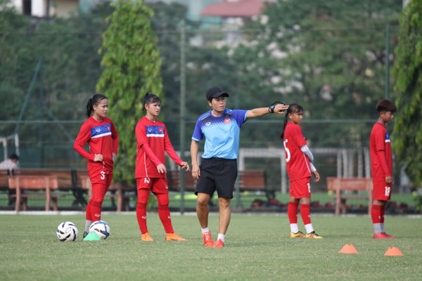 Đội tuyển U15 nữ Việt Nam tập trung chuẩn bị cho giải khu vực