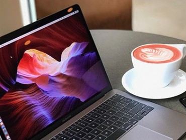 Apple thay thế bàn phím MacBook miễn phí