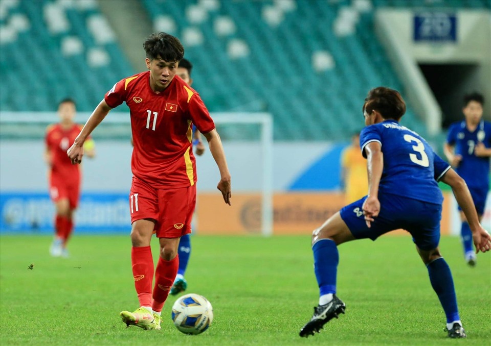 Một số cầu thủ U23 Việt Nam gặp vấn đề sức khoẻ trước trận đấu với U23 Thái Lan. Ảnh: Trung Thu