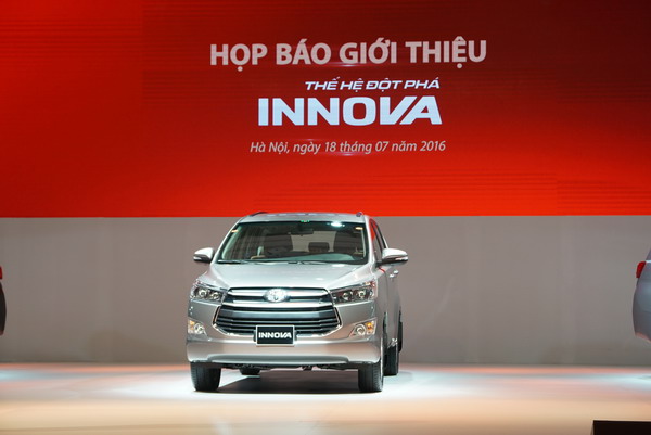 toyota innova 2016 gia tu 793 trieu tai viet nam