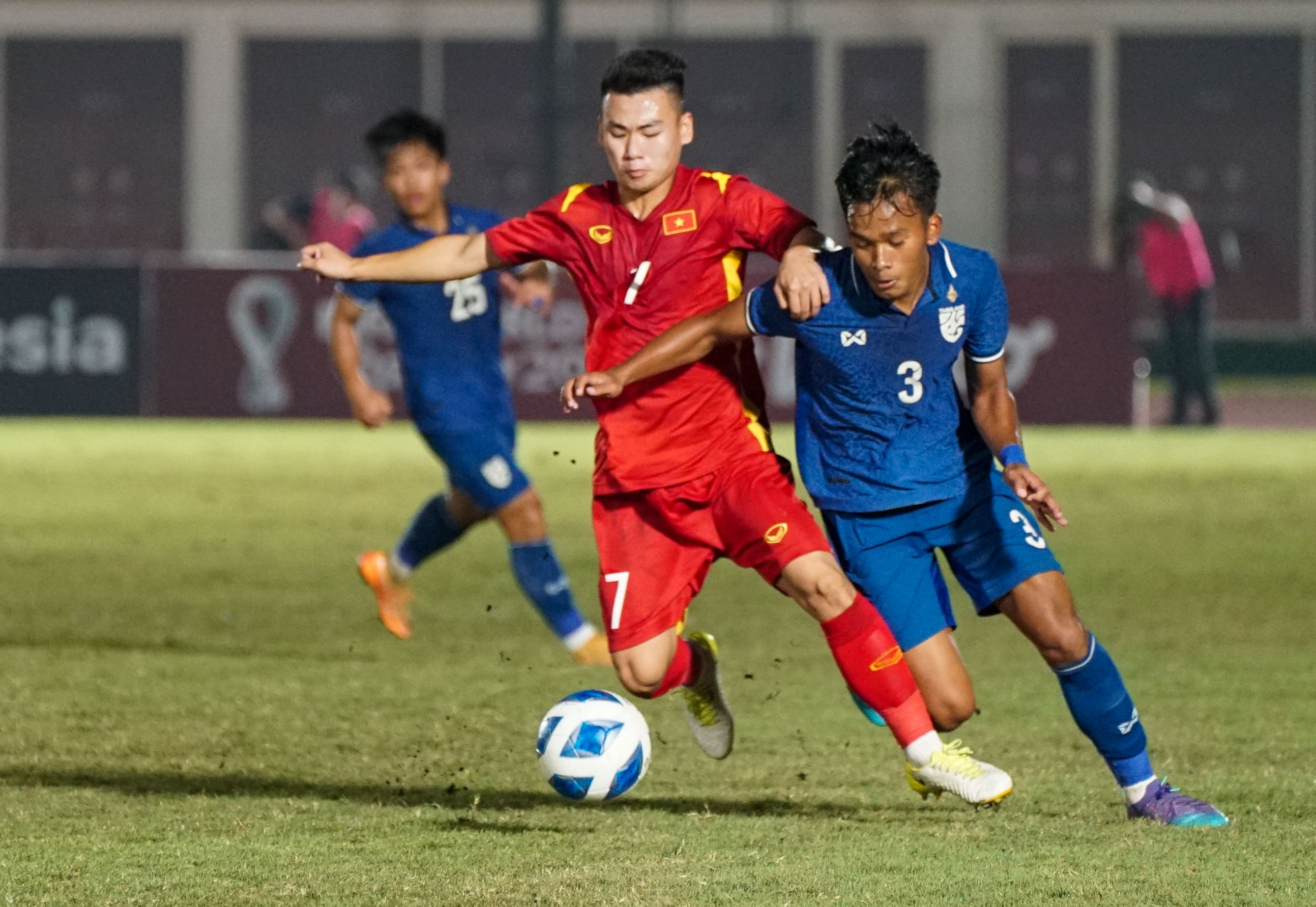 U19 Việt Nam sẽ lợi hơn nếu gặp Lào thay vì Malaysia ở bán kết