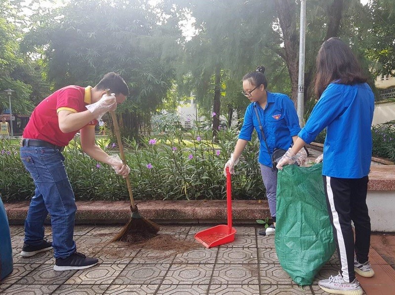 ao do tinh nguyen giup suc mua he xanh