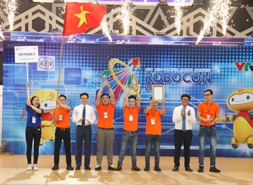Đội Việt Nam lần thứ 7 vô địch ABU Robocon 2018