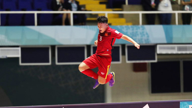 the gioi danh gia viet nam truyen cam hung cho world cup futsal 2016