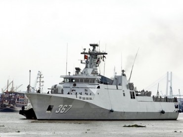 Hai tàu Hải quân Indonesia thăm hữu nghị Thành phố Hồ Chí Minh