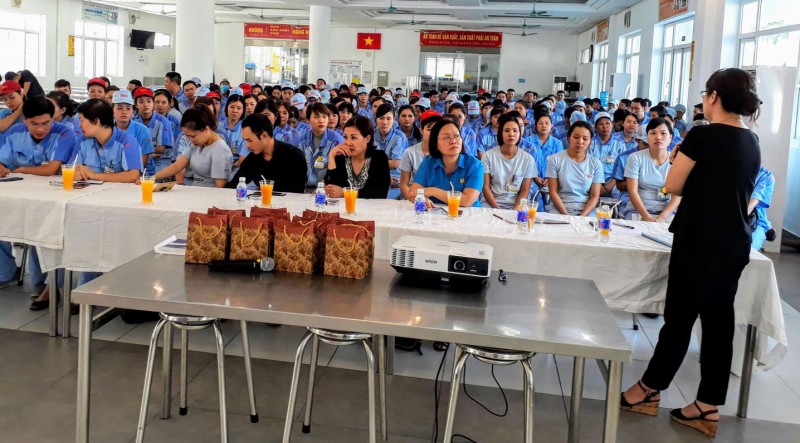 Tuyên truyền pháp luật BHXH tới gần 300 công nhân Stanley Việt Nam