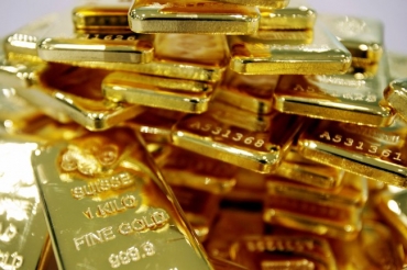 Giá vàng trong nước cao hơn thế giới gần 3 triệu đồng/lượng