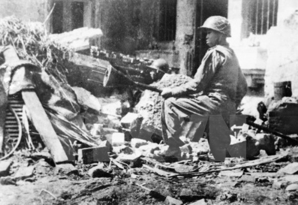 tai hien hinh anh ha noi giai doan khang chien chong phap