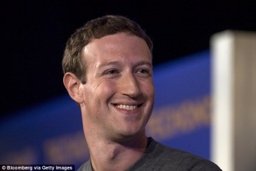 Tài khoản mạng xã hội của ông chủ Facebook Zuckerberg lại bị hack