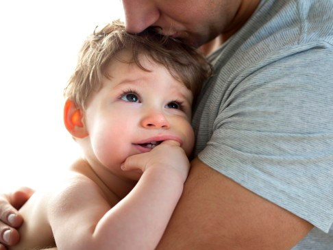 Thói quen sinh hoạt của người cha ảnh hưởng thế nào đến trẻ?