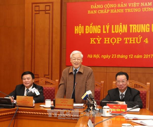Tổng Bí thư Nguyễn Phú Trọng dự Kỳ họp thứ 4 Hội đồng Lý luận Trung ương nhiệm kỳ 2016-2021
