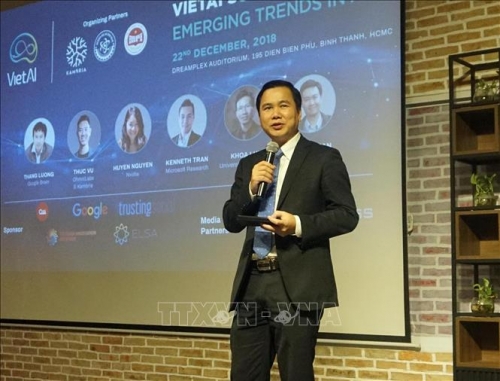 Kết nối chuyên gia xây dựng và phát triển trí tuệ nhân tạo tại Việt Nam