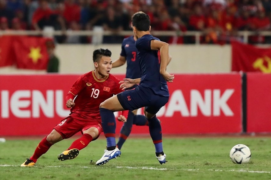 Tuyển Việt Nam và Thái Lan bất phân thắng bại ở vòng loại World Cup 2022. Ảnh: Sơn Tùng
