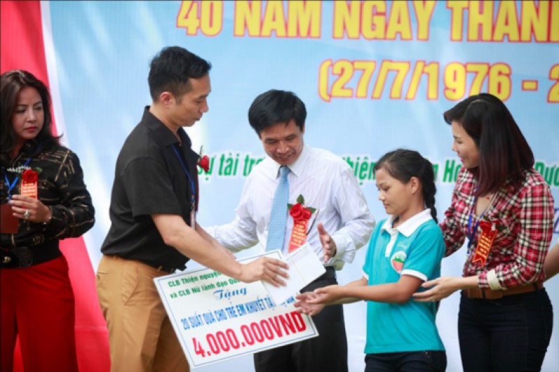 250 suất cơm tình nghĩa đến trung tâm người khuyết tật Thụy An