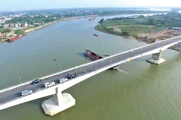 Khánh thành đưa cầu Tân Phong vào khai thác