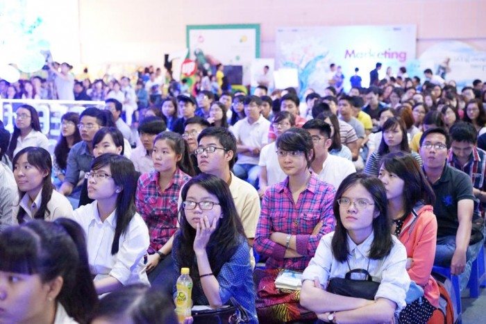 2.000 lượt sinh viên Đà Nẵng tham gia Ngày hội việc làm