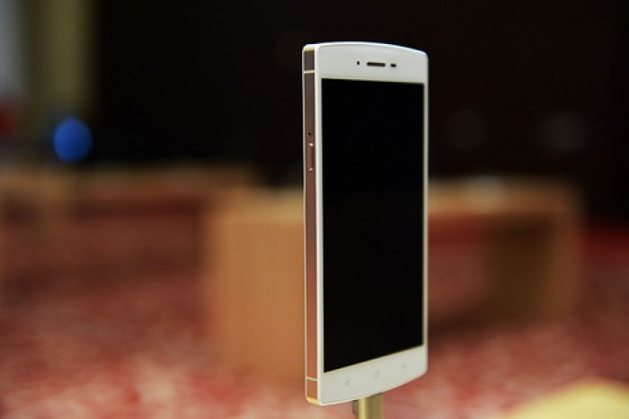 Bkav ra mắt Bphone – siêu phẩm smartphone hàng đầu thế giới