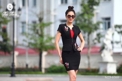 Mặc đẹp với tông màu đen - trắng! Bạn đã biết cách mặc đẹp với tông màu đen - trắng? - 11