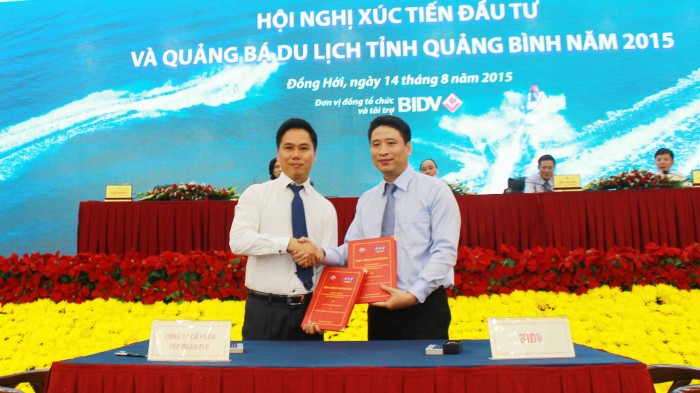 Tập đoàn FLC ký cam kết đầu tư tổ hợp 10 sân golf tại Quảng Bình
