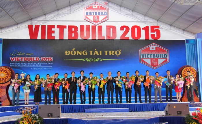 Gian hàng của Tôn Hoa Sen gây ấn tượng tại Vietbuild 2015
