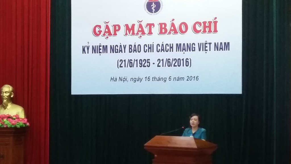 Nhà báo- Phóng viên chiến trường!