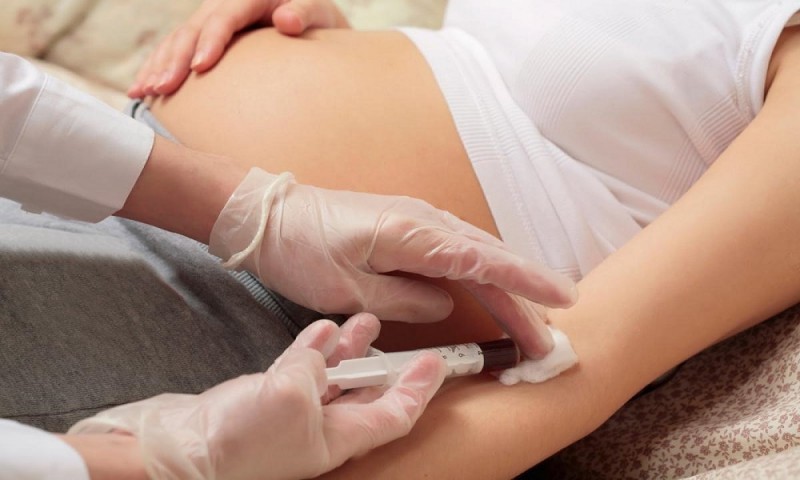 8 xét nghiệm không nên bỏ qua trong thai kỳ