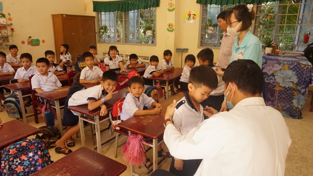 Tiếp cận các khu vực khó khăn để giúp đỡ trẻ em mắc bệnh tim bẩm sinh tại Việt Nam