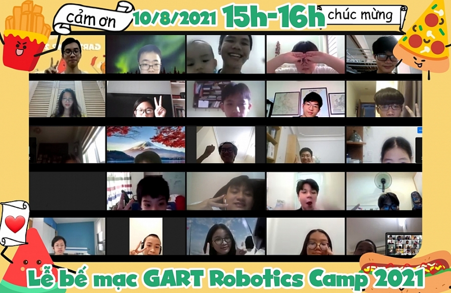 Lễ bế mạc GART Robotics Camp 2021 diễn ra với sự có mặt đầy đủ của các trại viên cùng các thành viên Ban tổ chức.