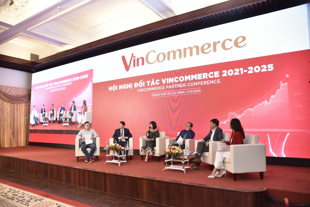 Vinmart & Vinmart + cùng các đối tác dẫn dắt thị trường bán lẻ Việt Nam năm 2021 - 2025