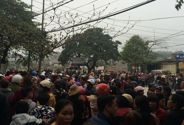 2 đối tượng nổ súng tại thị xã Sầm Sơn đã ra đầu thú 2 đối tượng nổ súng tại thị xã Sầm Sơn đã ra đầu thú