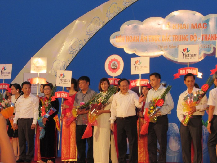 Liên hoan Ẩm thực Bắc Trung bộ 2015 tại Thanh Hóa