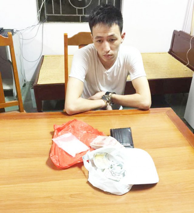 Bắt đối tượng mang ma túy từ Hà Nội vào Thanh Hóa tiêu thụ