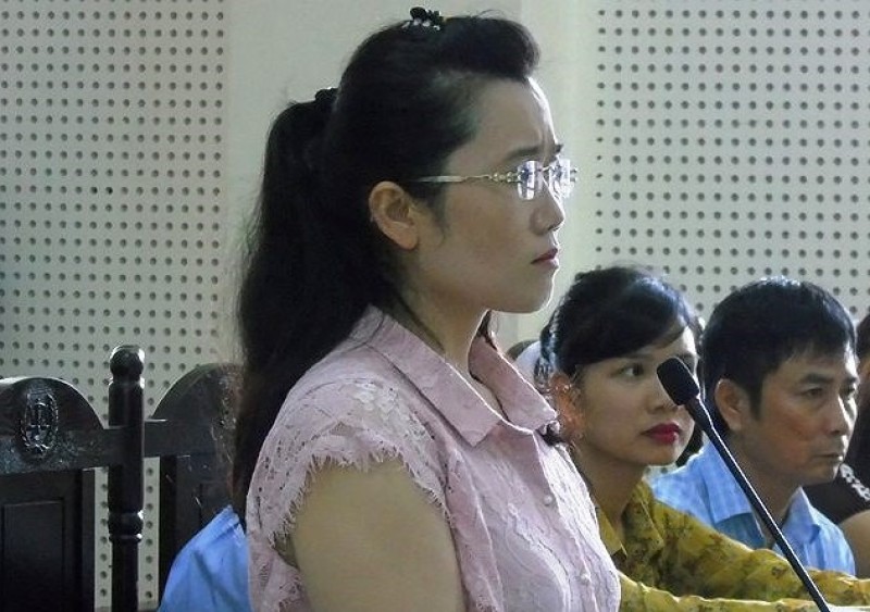 Vụ “hotgirl” ngân hàng “rút ruột” hơn 50 tỷ tại Nghệ An: Sau 5 ngày nghị án,  Tòa vẫn chưa thể tuyên án
