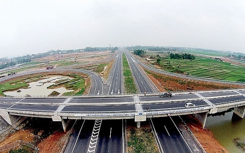 Đẩy nhanh tiến độ dự án cao tốc Trung Lương – Mỹ Thuận