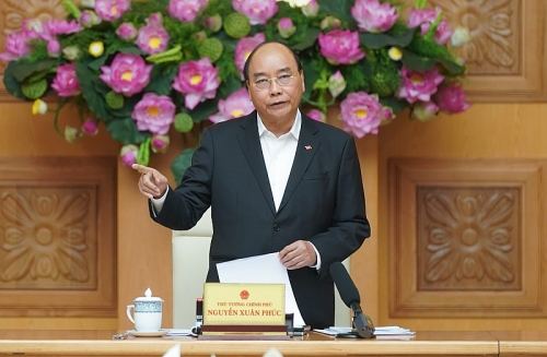Thủ tướng Nguyễn Xuân Phúc: Kiểm soát dịch bệnh mạnh mẽ nhưng bình tĩnh