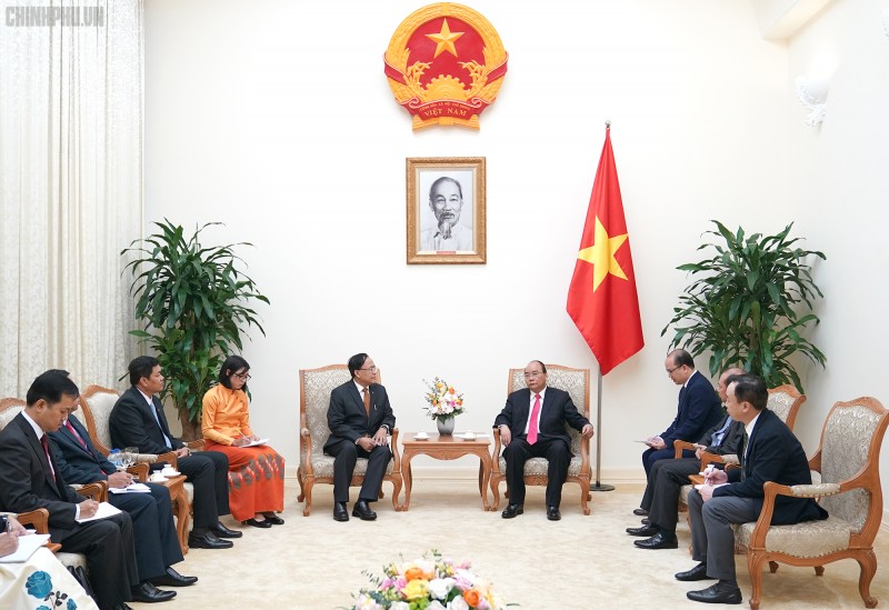 Thủ tướng tiếp Bộ trưởng hợp tác quốc tế Myanmar