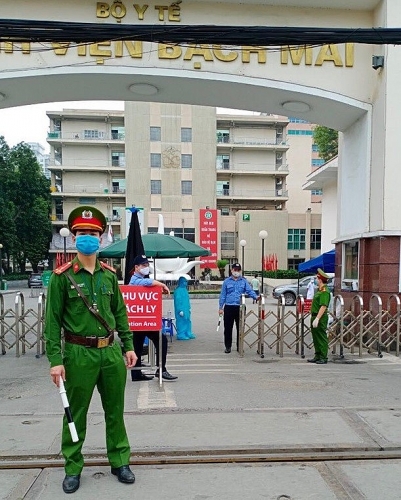 Hà Nội đáp ứng các yêu cầu của Bệnh viện Bạch Mai và cách ly y bác sĩ tại khách sạn để đảm bảo sức khoẻ
