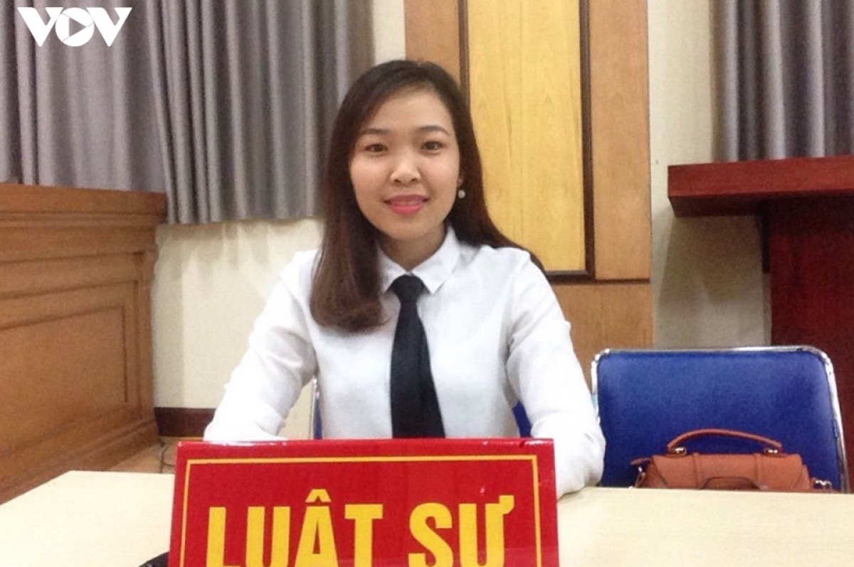 Luật sư Hà Thị Son (công ty luật Sen Vàng, đoàn luật sư TP Hà Nội)